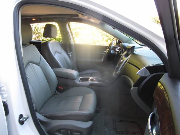 2010 Cadillac SRX Luxury Collection - NAVI - REAR CAMERA - PANORAMIC... for sale in Sacramento , CA – photo 5