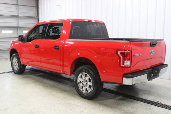 2015 Ford F-150 2WD SuperCrew 145 XLT for sale in Lockhart, TX – photo 5