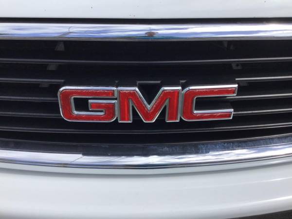 2005 GMC Yukon 4dr 1500 SLE - - by dealer - vehicle for sale in Kahului, HI – photo 8