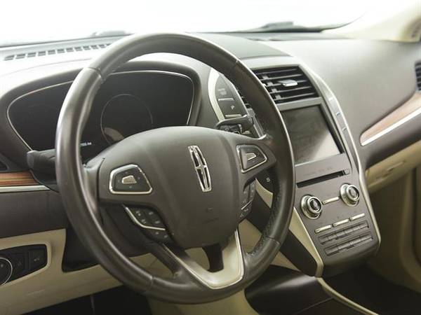2017 Lincoln MKC Select Sport Utility 4D suv Blue - FINANCE ONLINE for sale in Mount Wolf, PA – photo 2