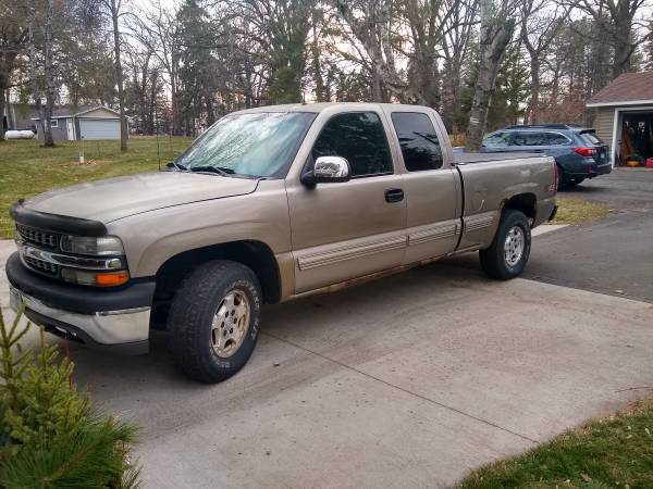 2002 Chevy Silverado LT 4wd - cars & trucks - by owner - vehicle... for sale in Detroit Lakes, ND – photo 4