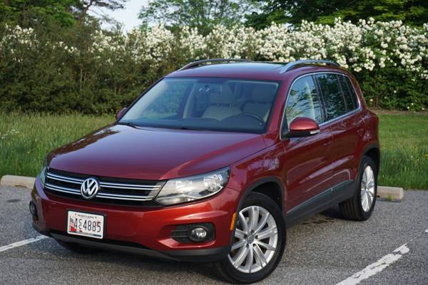One Owner 2013 Tiguan SE 4 Motion LOW MILES - cars & trucks - by... for sale in Baltimore, District Of Columbia – photo 2