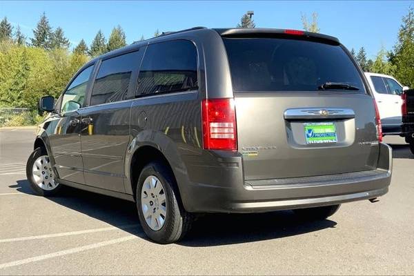 2010 Chrysler Town & Country LX Minivan, Passenger for sale in Olympia, WA – photo 11