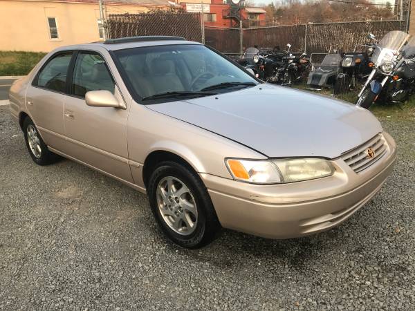 1998 TOYOTA CAMRY XLE 75K - cars & trucks - by dealer - vehicle... for sale in Alexandria, District Of Columbia – photo 9
