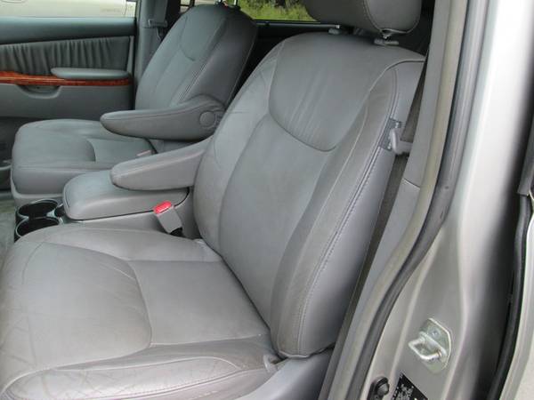 2007 Toyota Sienna XLE Limited/Clean Carfax/1 Owner/Fully Serviced... for sale in Charleston, SC – photo 9