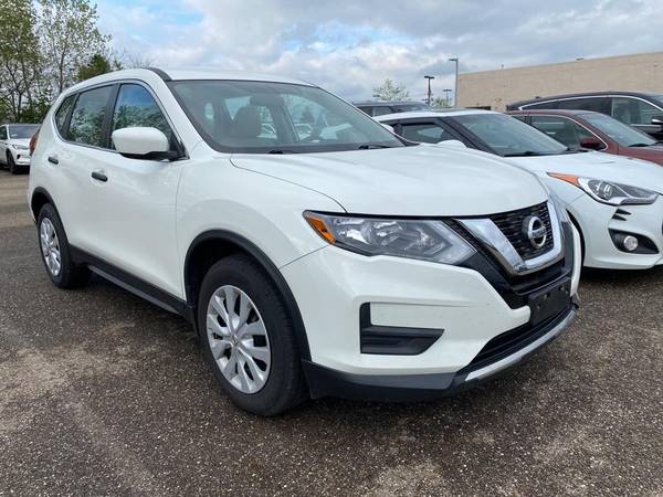 2017 Nissan Rogue S - Call/Text - - by dealer for sale in Akron, OH – photo 8
