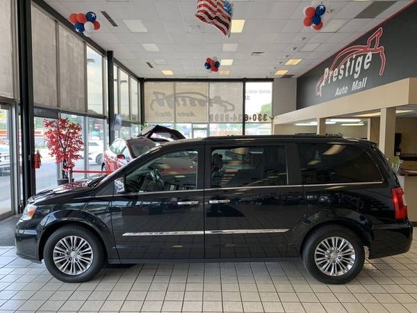 *2016* *Chrysler* *Town Country* *Touring-L Anniversary Edition* -*... for sale in Tallmadge, MI – photo 2
