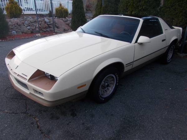 ANTIQUE-1985 CHEVY CAMARO BERLINETTA - cars & trucks - by owner -... for sale in Middleton, MA – photo 19