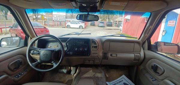 🔥1999 Chevy Tahoe LT SUV 215K 🔥 - cars & trucks - by dealer -... for sale in Wichita, KS – photo 11