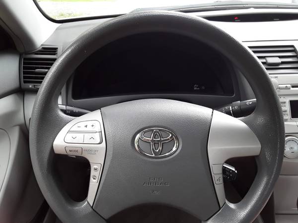 2010 TOYOTA CAMRY-ONLY 78, 000 ORIGINAL MILES - - by for sale in Jacksonville, FL – photo 3