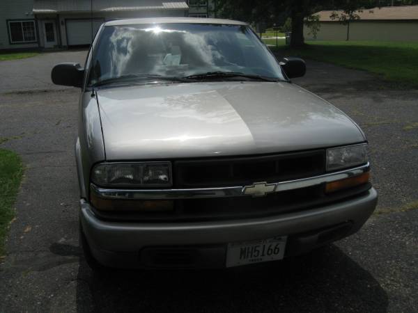 2000 Chevrolet S10-LS 2-RWD Truck for sale in Medford, WI 54451, WI – photo 4