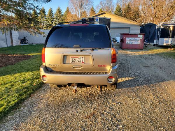 2003 gmc envoy SLT - cars & trucks - by owner - vehicle automotive... for sale in Stoughton, WI – photo 4