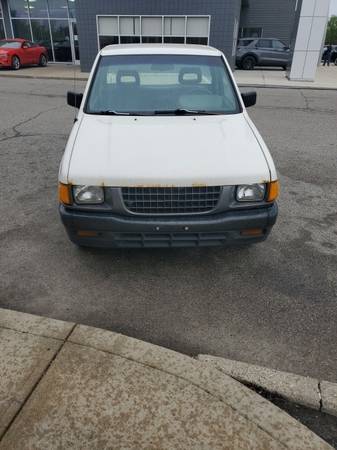 1993 Isuzu Pickup S - - by dealer - vehicle automotive for sale in Plainfield, IN – photo 12