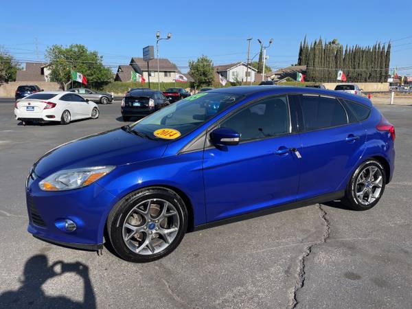 2014 Ford Focus SE Loaded Leather Moonroof Gas Saver HUGE SALE for sale in CERES, CA – photo 3