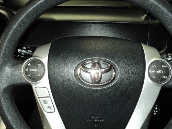 2014 Toyota Prius One Hatchback #570331 - cars & trucks - by dealer... for sale in Phoenix, AZ – photo 13