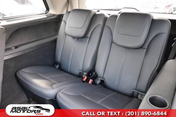 Take a look at this 2011 Mercedes-Benz GL-Class-North Jersey - cars for sale in East Rutherford, NJ – photo 15