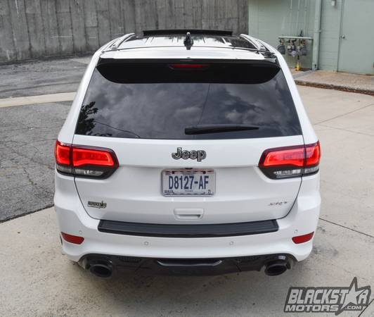 2015 Jeep Grand Cherokee SRT, 6.4L Hemi, Pano Sunroof, NAV, Nitto... for sale in West Plains, MO – photo 15