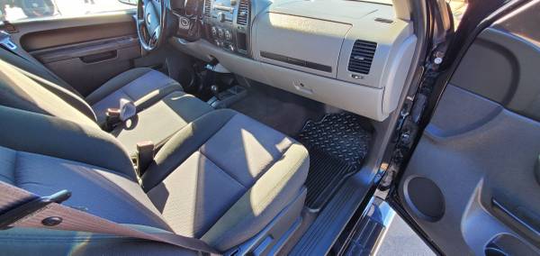 Only 100k miles! Chevrolet Silverado 1500 LS 4X4 1-Owner Clean Title for sale in Burleson, TX – photo 7