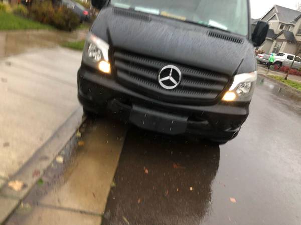 Custom Mercedes Sprinter - cars & trucks - by owner - vehicle... for sale in Corvallis, OR – photo 8