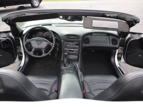 2003 Chevrolet Corvette Conv Reduced - cars & trucks - by dealer -... for sale in Hamilton, OH – photo 17