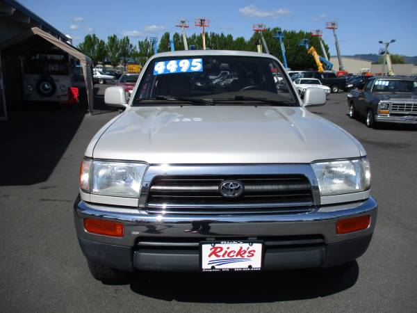 1998 TOYOTA 4 RUNNER SR5 2WD - - by dealer - vehicle for sale in Longview, OR – photo 3