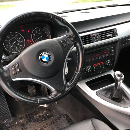 2011 BMW 328i xDrive six speed manual for sale in Whitmore Lake, MI – photo 6