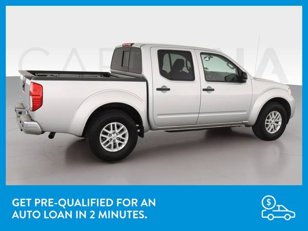 2016 Nissan Frontier Crew Cab SV Pickup 4D 5 ft pickup Silver for sale in Atlanta, CO – photo 9