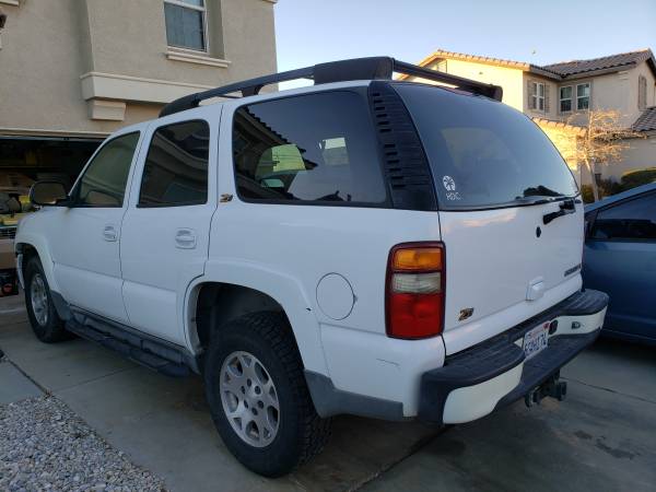 2003 Chevy Tahoe Z71 4X4, Low miles, Loaded! - cars & trucks - by... for sale in Victorville , CA – photo 3