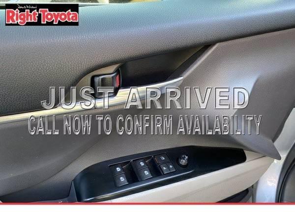 Used 2018 Toyota Camry SE, only 22k miles! - - by for sale in Scottsdale, AZ – photo 9
