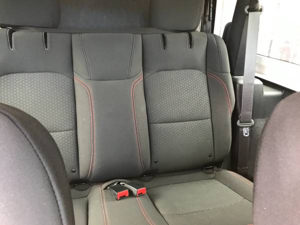 FRONT AND REAR LOCKERS UNSTUCKABLE! 2019 JEEP WRANGLER RUBICON 4x4 for sale in Hanamaulu, HI – photo 14