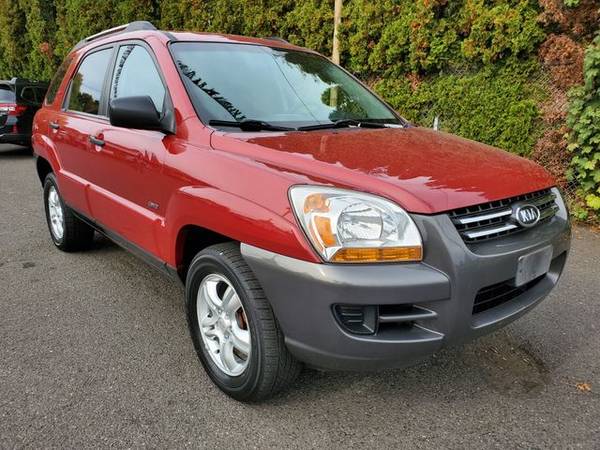 2005 Kia Sportage LX Sport Utility 4D suv Red for sale in Portland, OR – photo 7