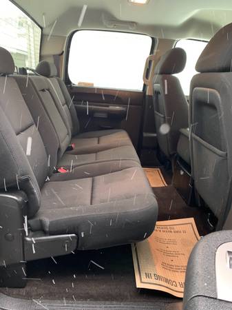 2014 Chevrolet Silverado LT 2500 HD Crew Cab - - by for sale in Chicago, IL – photo 6