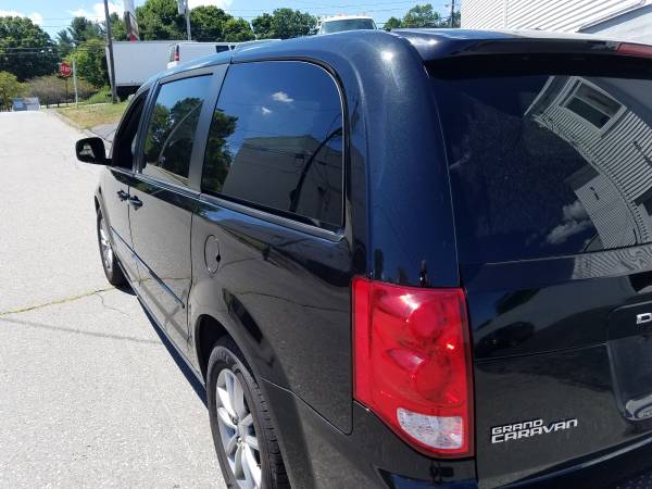 2014 DODGE GRAND CARAVAN R/T - cars & trucks - by owner - vehicle... for sale in Worcester, MA – photo 5