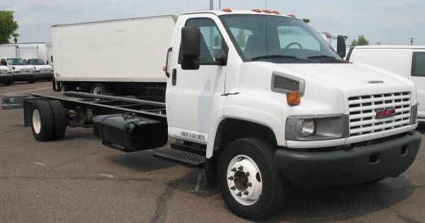 2005 GMC C5500 8 1 gas engine - - by dealer - vehicle for sale in Other, NV
