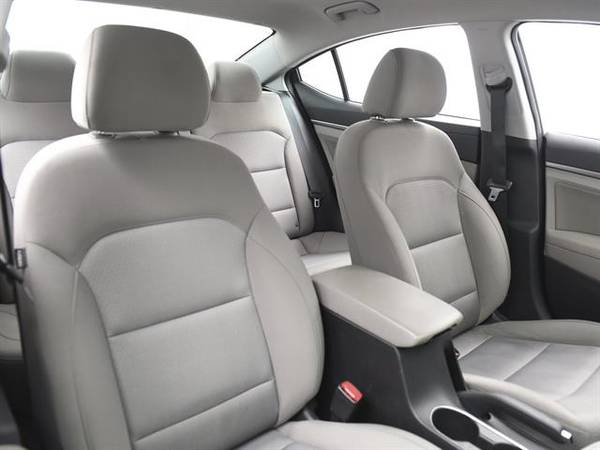 2018 Hyundai Elantra SEL Sedan 4D sedan SILVER - FINANCE ONLINE for sale in Las Vegas, NV – photo 5