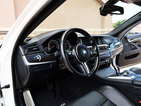 2014 BMW M5 Sedan EZ FINANCING-BEST PRICES AROUND!!!!! for sale in Houston, TX – photo 15