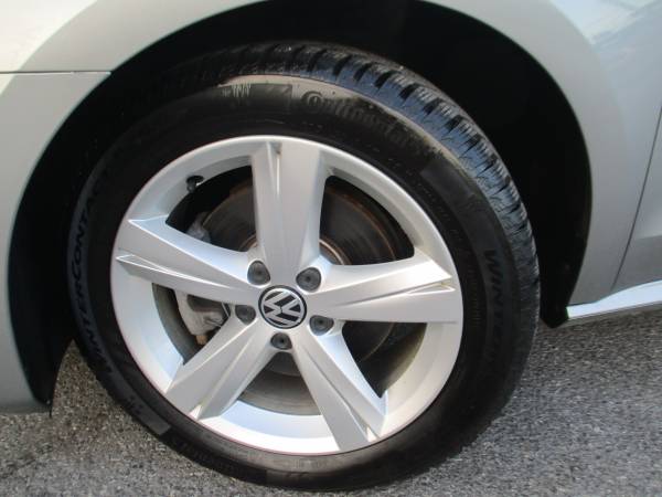 2012 VW Passat TDI Diesel Sunroof/Cold AC & Clean Title - cars & for sale in Roanoke, VA – photo 24