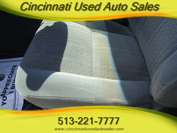 2005 Toyota Tundra SR5 Double Cab V8 4X4 - - by dealer for sale in Cincinnati, OH – photo 16