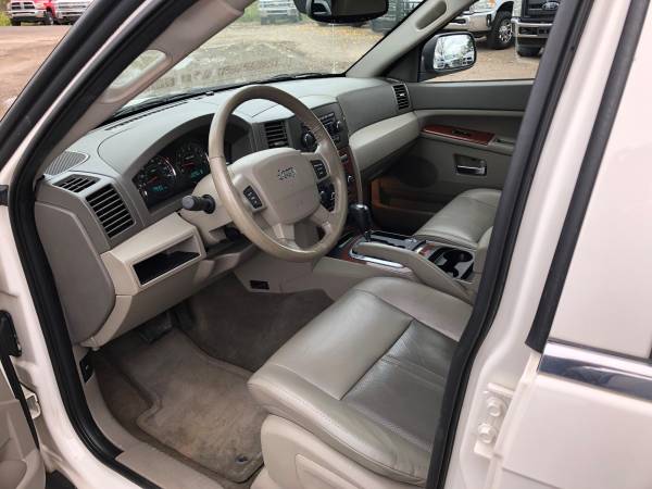 2005 Jeep Grand Cherokee Limited 4x4 for sale in Forest Lake, MN – photo 8