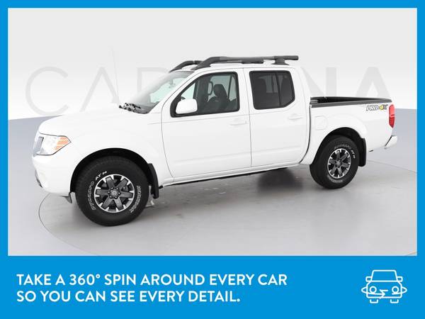 2017 Nissan Frontier Crew Cab PRO-4X Pickup 4D 5 ft pickup White for sale in Savannah, GA – photo 3