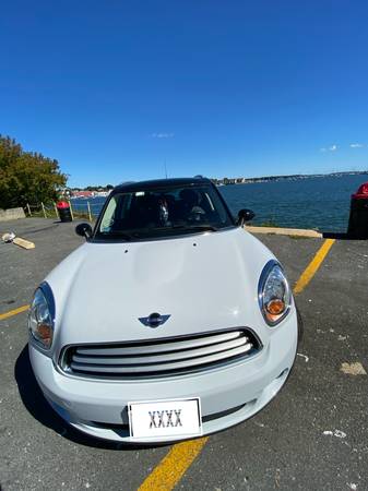 2014 Mini Cooper Countryman 43K miles - cars & trucks - by owner -... for sale in Danvers, MA – photo 2