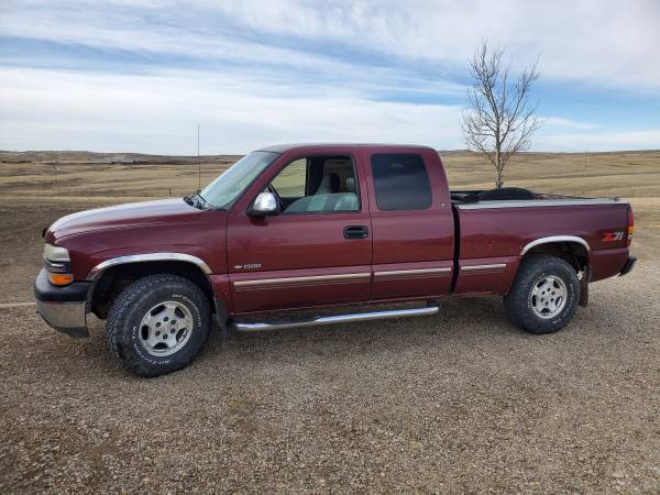 1999 Chev. 1/2ton 4X4 - cars & trucks - by owner - vehicle... for sale in Kaycee, WY – photo 3