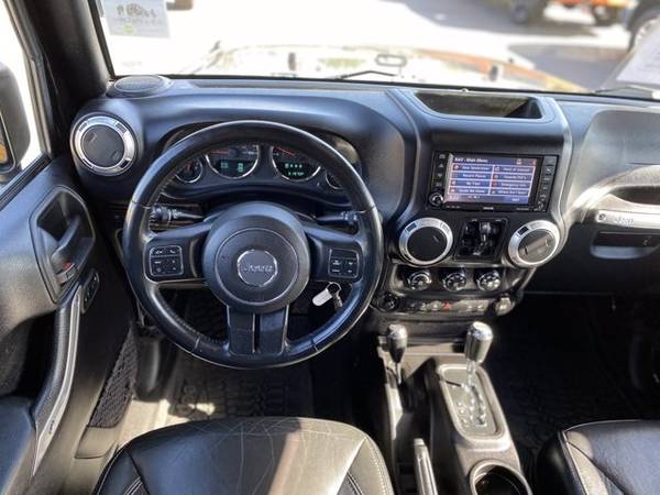 2015 Jeep Wrangler Unlimited Rubicon 4x4 for sale in Rialto, CA – photo 20