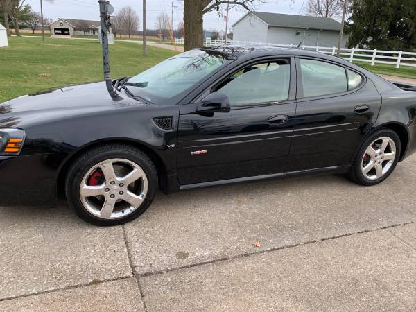 Grand Prix GXP - cars & trucks - by owner - vehicle automotive sale for sale in Milan, IA – photo 8
