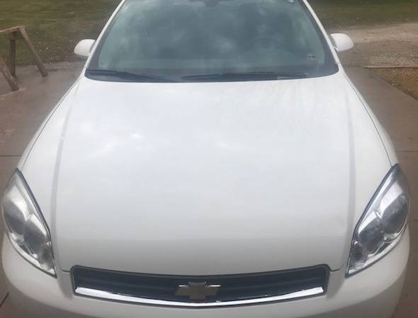2009 Chevrolet Impala LT - cars & trucks - by owner - vehicle... for sale in Markesan, WI – photo 4