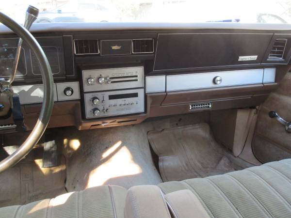 ** 1985 Chevrolet Caprice Classic NYPD Unit** - cars & trucks - by... for sale in Queens Village, NY – photo 17