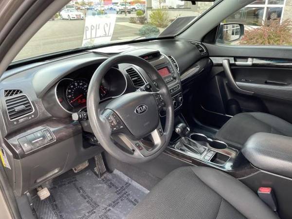 2015 Kia Sorento - - by dealer - vehicle automotive for sale in Grand Junction, CO – photo 14