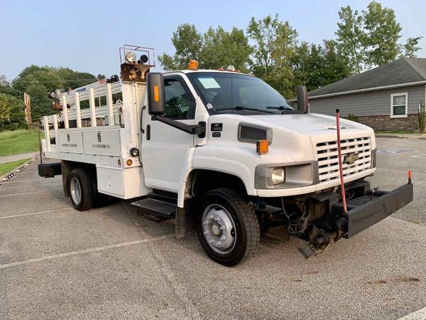 2007 Chevrolet KODIAK C4500 Diesel Dually utility bed with crane... for sale in Akron, PA – photo 5