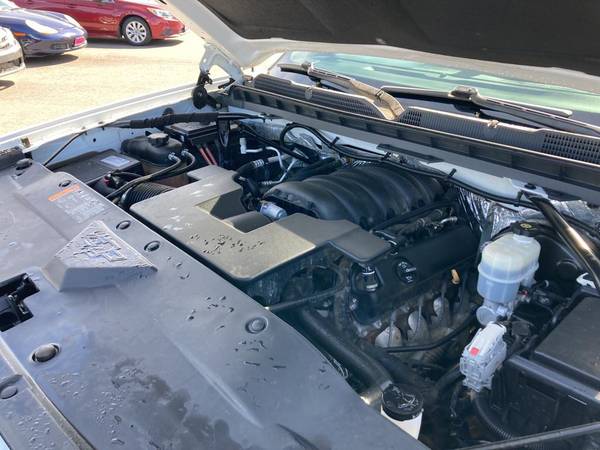 2018 Chevrolet Chevy Silverado 5 3L V8 4X4 - - by for sale in Bozeman, MT – photo 16