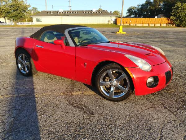 Pontiac Solstice Convertible Red Manual 5 Speed! 52k miles! for sale in Fort Wayne, IN – photo 2